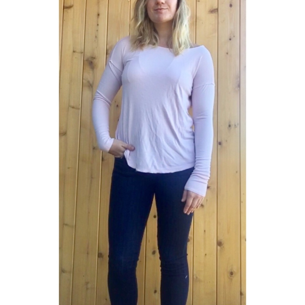 Saks fifth avenue long sleeve soft pink tee